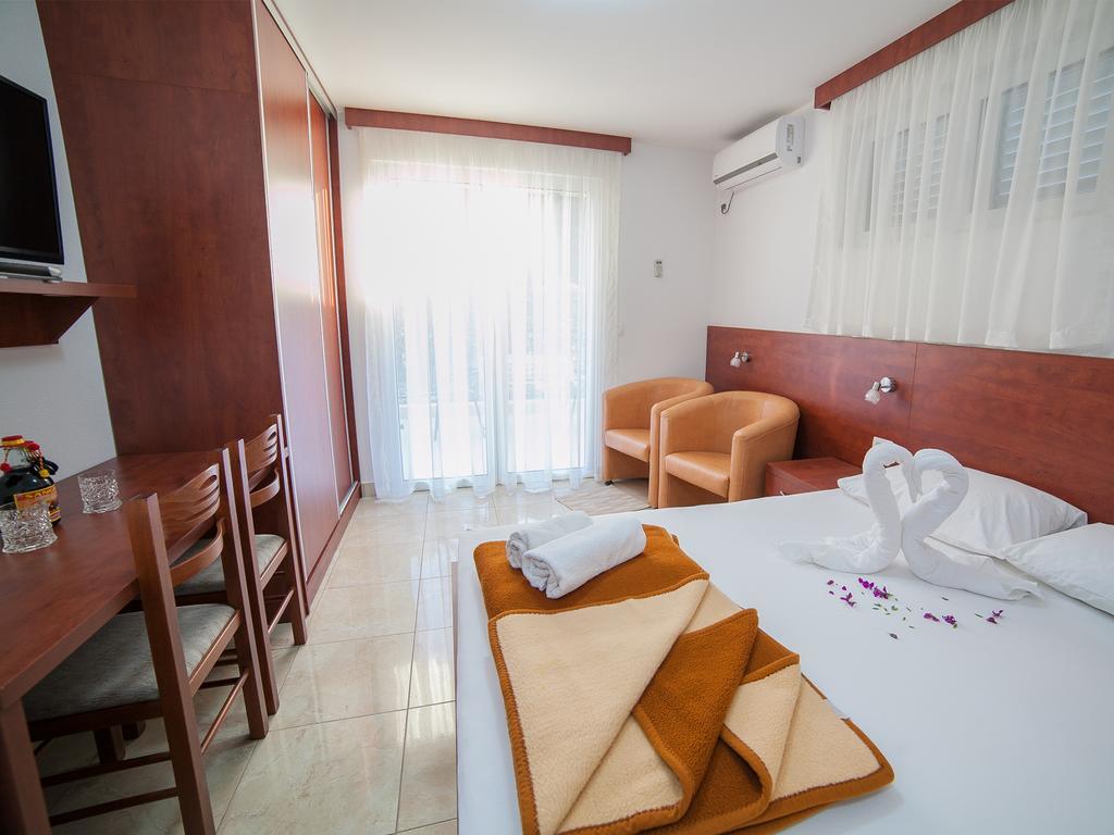 Guest House 4M Petrovac Room photo